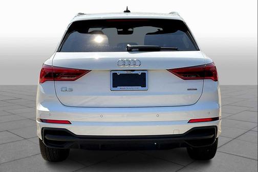 2025 Audi Q3 45 S line Premium Plus