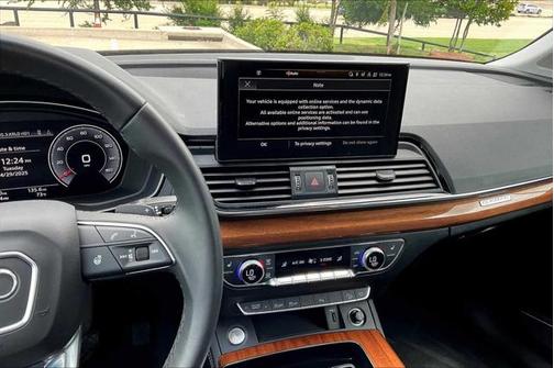 2023 Audi Q5 45 S line Premium Plus