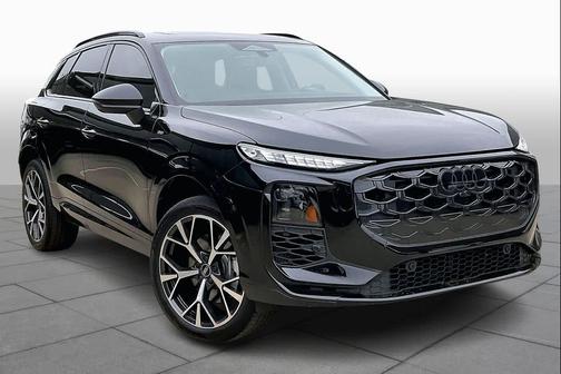 Mythos Black me 2026 Audi Q3 S line