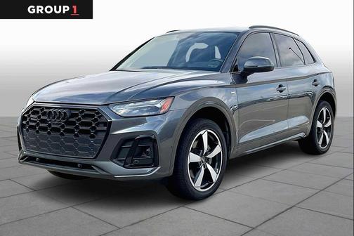 2022 Audi Q5 45 S line Prestige