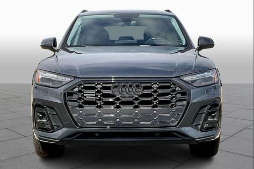 2022 Audi Q5 45 S line Prestige