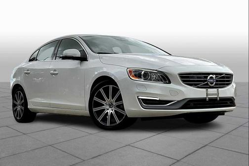 2017 Volvo S60 Inscription T5 Platinum