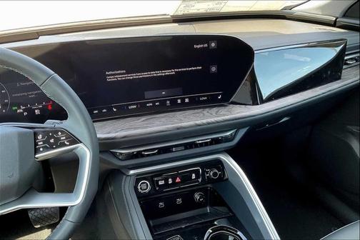 2025 Audi Q5 Premium