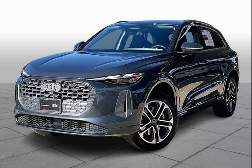 2025 Audi Q5 Premium TFSI quattro S tronic
