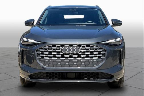 Tambora Gray Metallic 2025 Audi Q5 Premium TFSI quattro S tronic