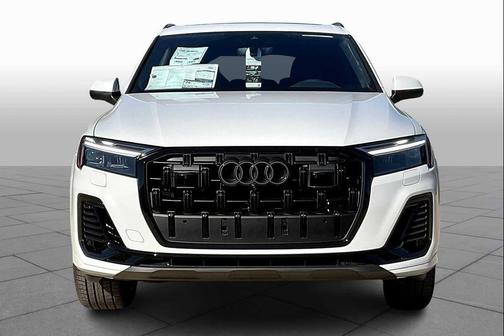 2026 Audi Q7 55 Premium Plus