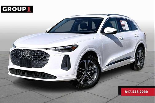 2025 Audi Q5 Premium TFSI quattro S tronic