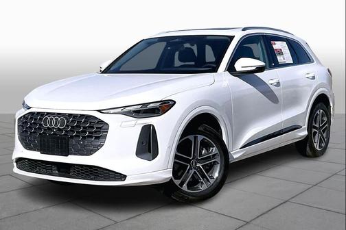 2025 Audi Q5 Premium TFSI quattro S tronic