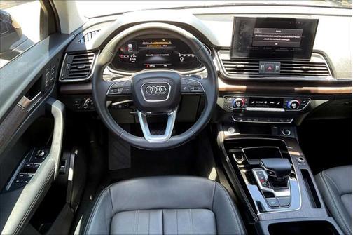 2021 Audi Q5 45 Premium Plus