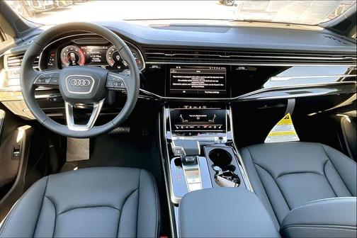 2026 Audi Q7 55 Premium Plus