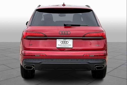 2025 Audi Q7 55 Premium Plus