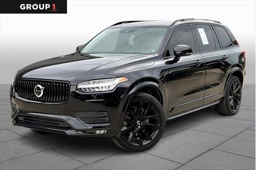 2020 Volvo XC90 T6 Momentum