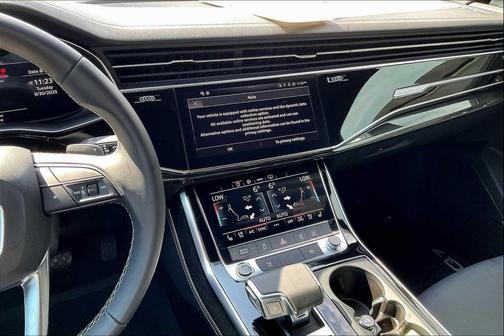 2025 Audi Q7 55 Premium Plus