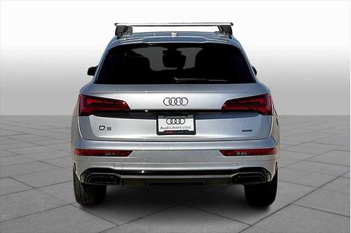 2025 Audi Q5 45 S line Premium