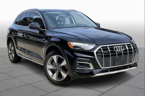 2024 Audi Q5 40 Premium Plus