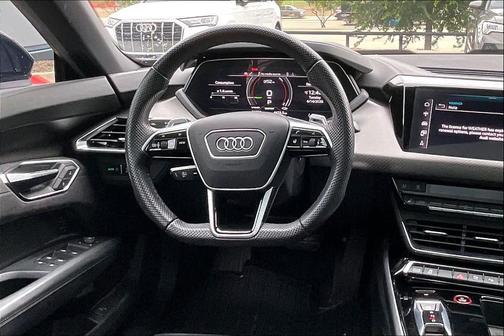 Mythos Black Metallic 2023 Audi e-tron GT Prestige quattro