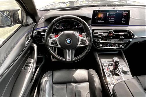 Alvite Grey Metallic 2023 BMW M5 Base