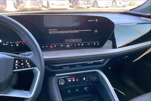 Mythos Black Metallic 2025 Audi Q5 Premium Plus TFSI quattro S tronic