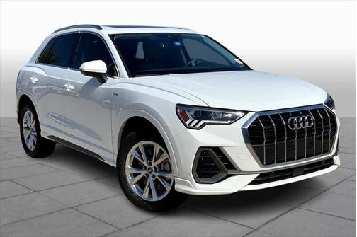 2024 Audi Q3 Premium 45 TFSI S line quattro Tiptronic