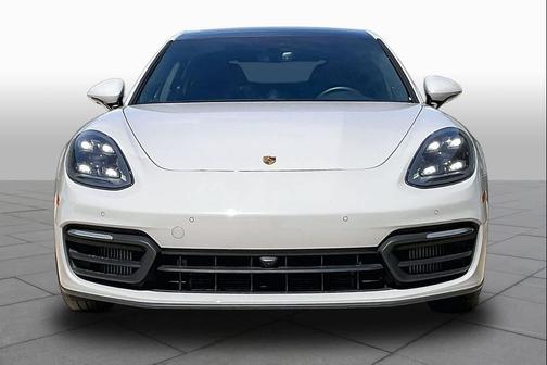 2022 Porsche Panamera 4 Platinum Edition