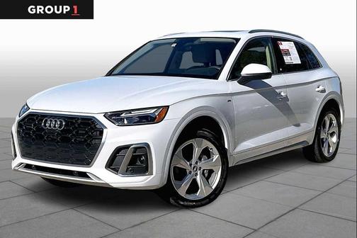 2022 Audi Q5 45 S line Premium Plus