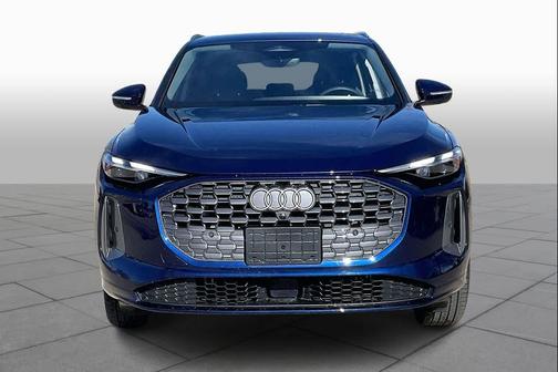 2025 Audi Q5 Premium TFSI quattro S tronic