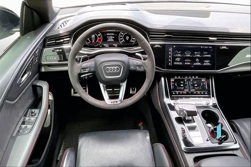 Glacier White Metallic 2023 Audi RS Q8 4.0T