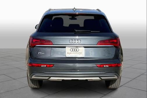 2024 Audi Q5 40 Premium