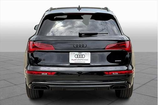 2025 Audi Q5 45 S line Prestige