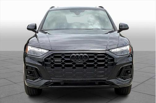 2025 Audi Q5 45 S line Prestige