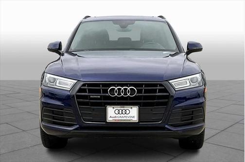 2020 Audi Q5 45 Titanium Premium