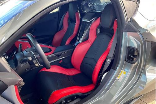 2023 Chevrolet Corvette Stingray w/2LT