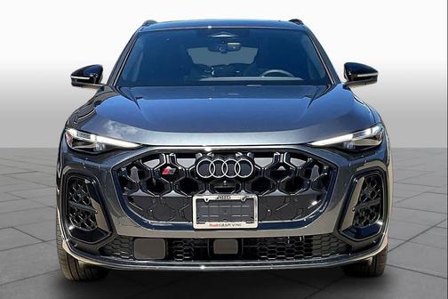 Daytona Gray pe 2026 Audi SQ5 3.0T Prestige