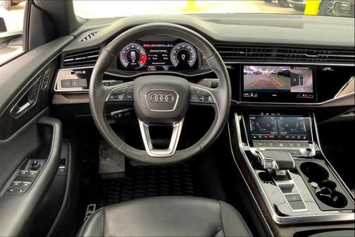 2021 Audi Q8 55 Premium Plus