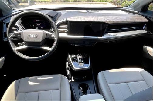 2025 Audi Q4 e-tron Premium 45 RWD