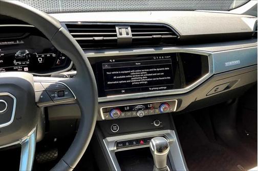 2025 Audi Q3 45 S line Premium Plus
