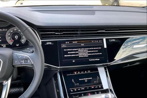 2026 Audi Q8 55 Premium Plus