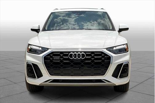 2022 Audi Q5 45 S line Premium Plus