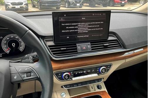 2022 Audi Q5 45 S line Premium Plus
