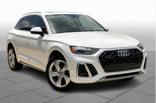 2022 Audi Q5 45 S line Premium Plus