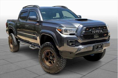 2016 Toyota Tacoma TRD Sport