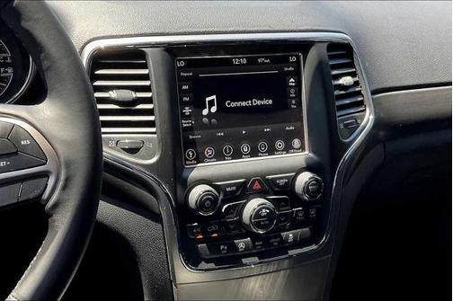2018 Jeep Grand Cherokee Laredo E