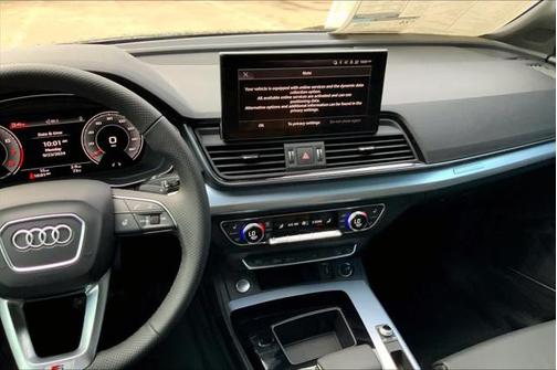 2024 Audi Q5 45 S line Premium Plus