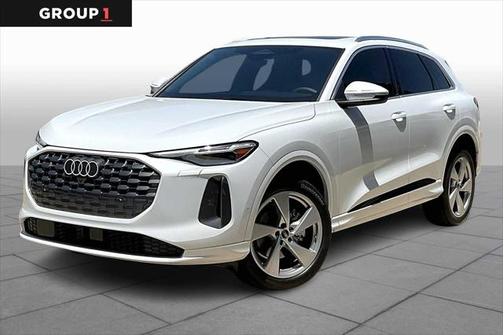 2025 Audi Q5 Premium Plus