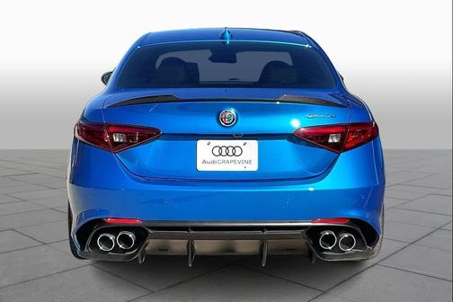 2018 Alfa Romeo Giulia Quadrifoglio