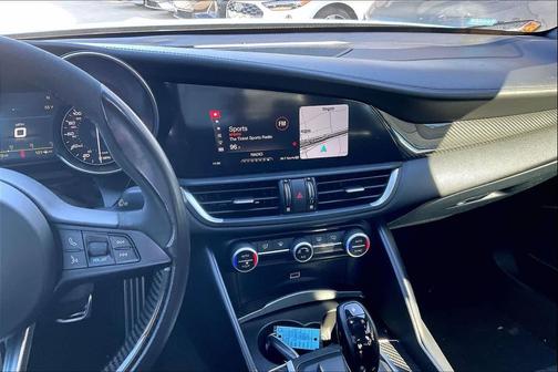 2018 Alfa Romeo Giulia Quadrifoglio