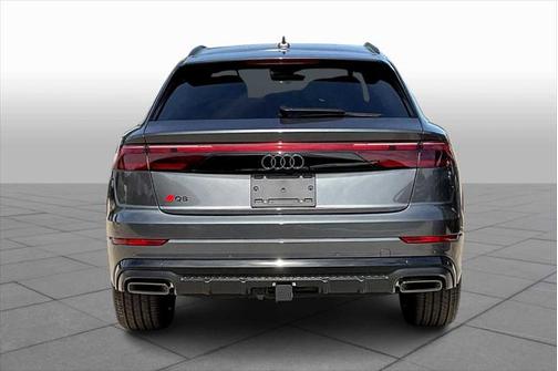 2025 Audi Q8 55 Premium Plus
