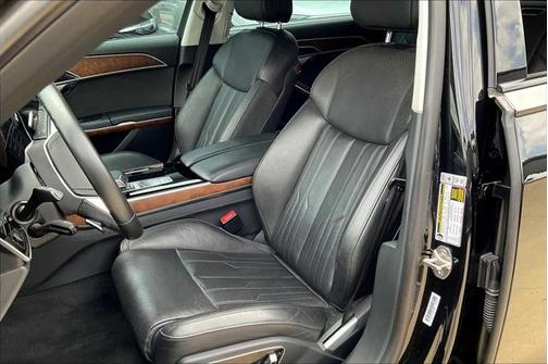 2022 Audi A8 L 55 TFSI quattro Tiptronic