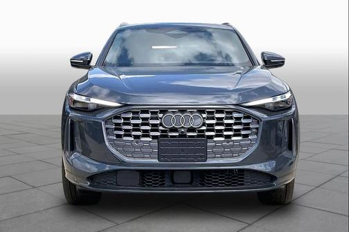 Tambora Gray Metallic 2025 Audi Q5 Premium Plus TFSI quattro S tronic