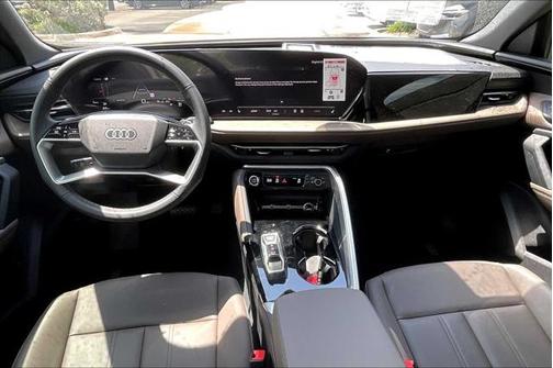 2025 Audi Q5 Premium